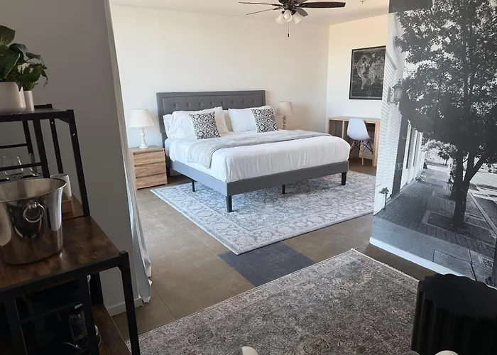 Hotel Lindo Tucson